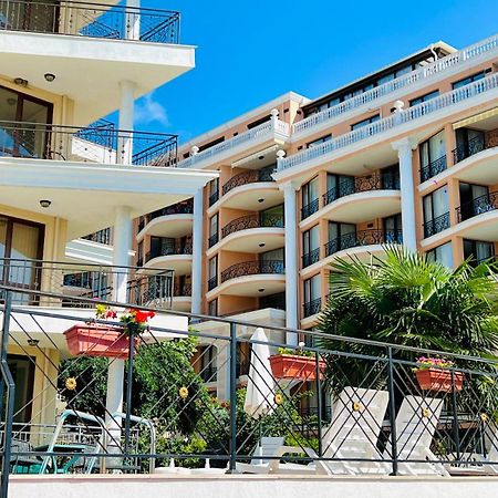 Villa Calabria Sveti Vlas Buitenkant foto