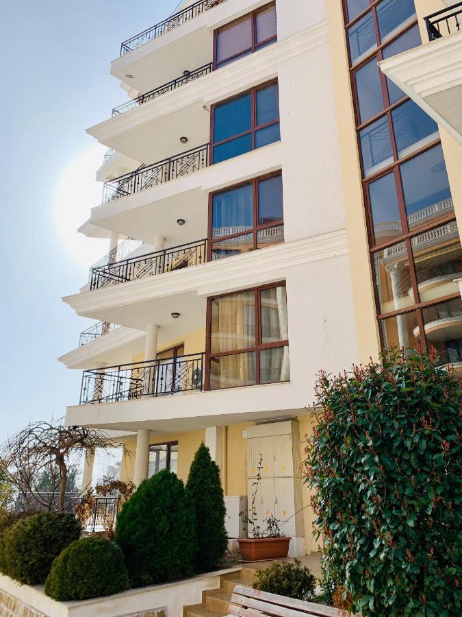 Villa Calabria Sveti Vlas Buitenkant foto