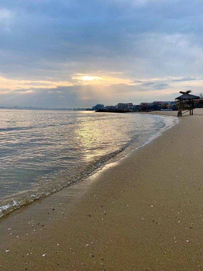 Villa Calabria Sveti Vlas Buitenkant foto